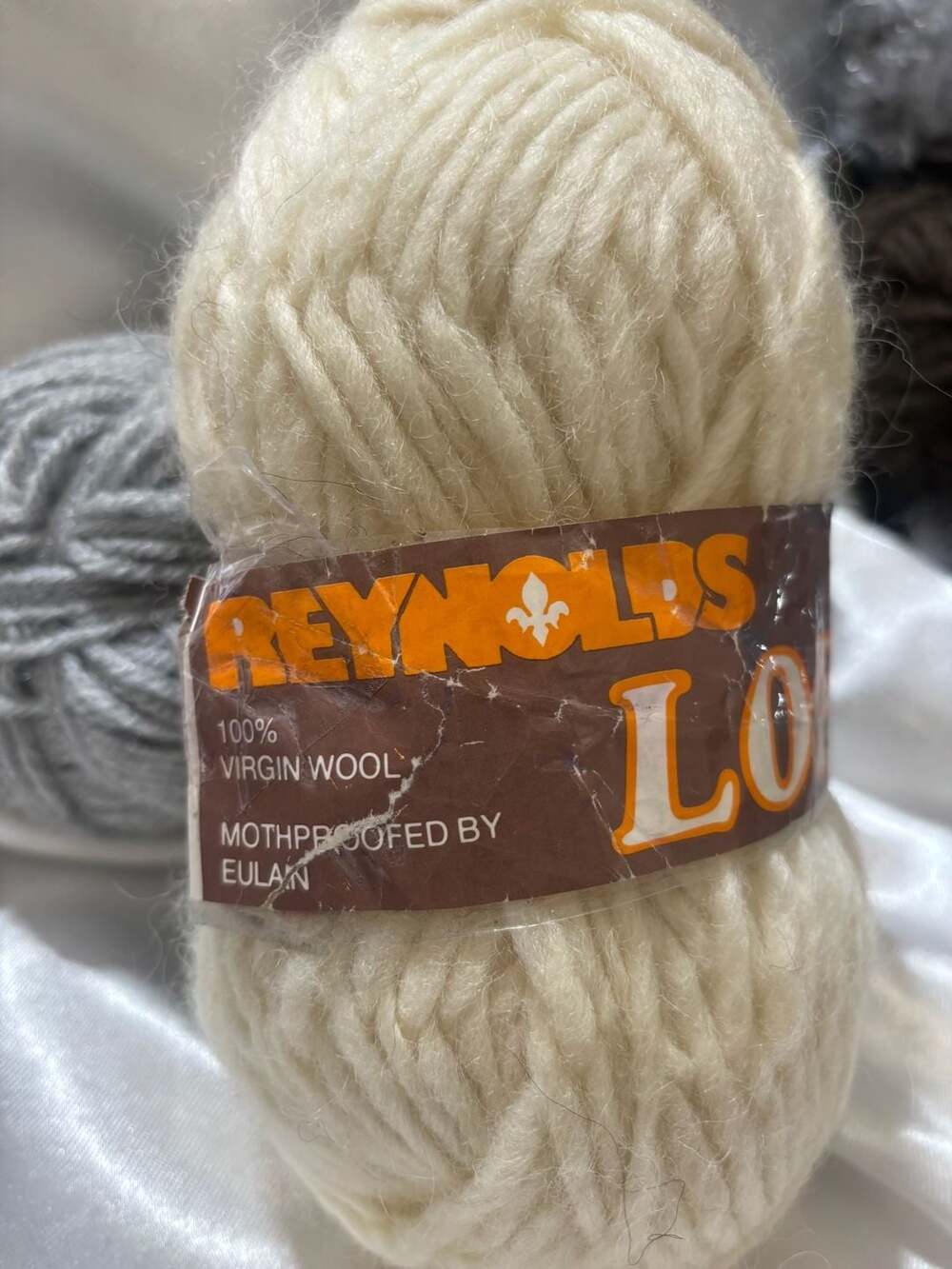 Vintage Reynolds Lopi Light Yarn / 2 Skeins / Icelandic Wool / Gray &Ivory/ Knit